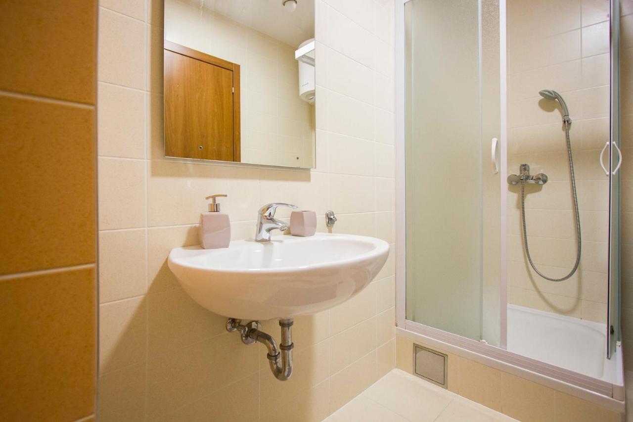 Apartment Luka Split Bagian luar foto