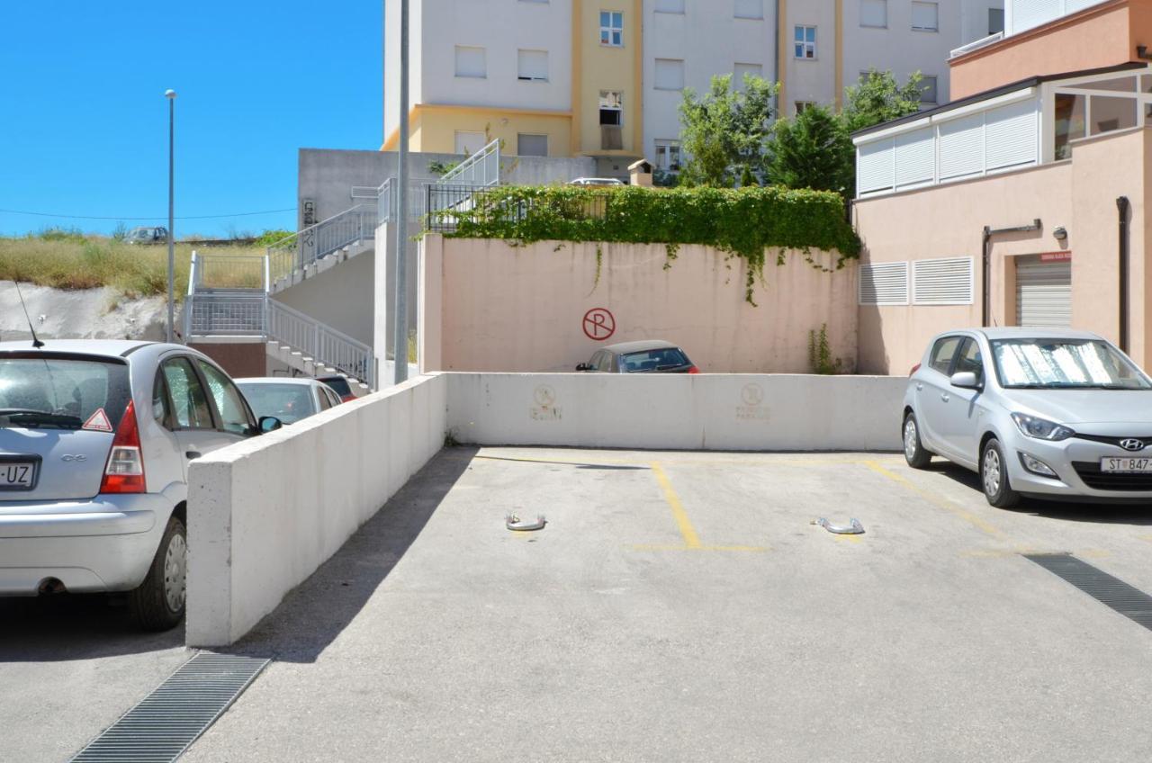 Apartment Luka Split Bagian luar foto