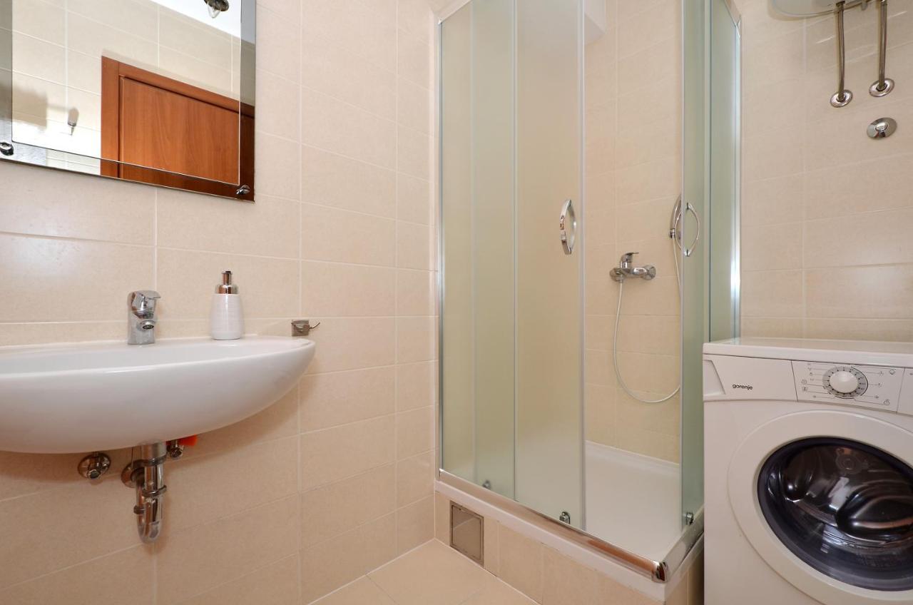 Apartment Luka Split Bagian luar foto